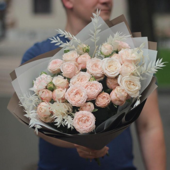 Букет «7 пионовидных кустовых роз», фото 5